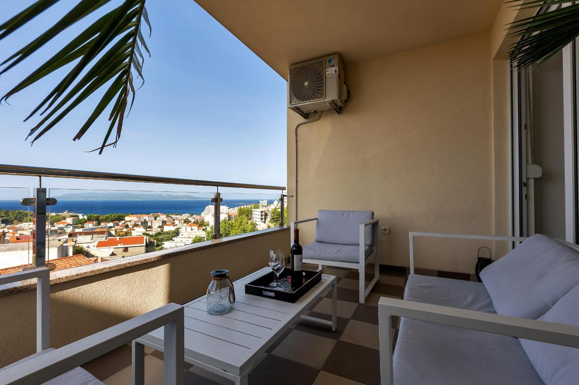 Sea View Apartments Dammi With Free Parking Макарска Экстерьер фото