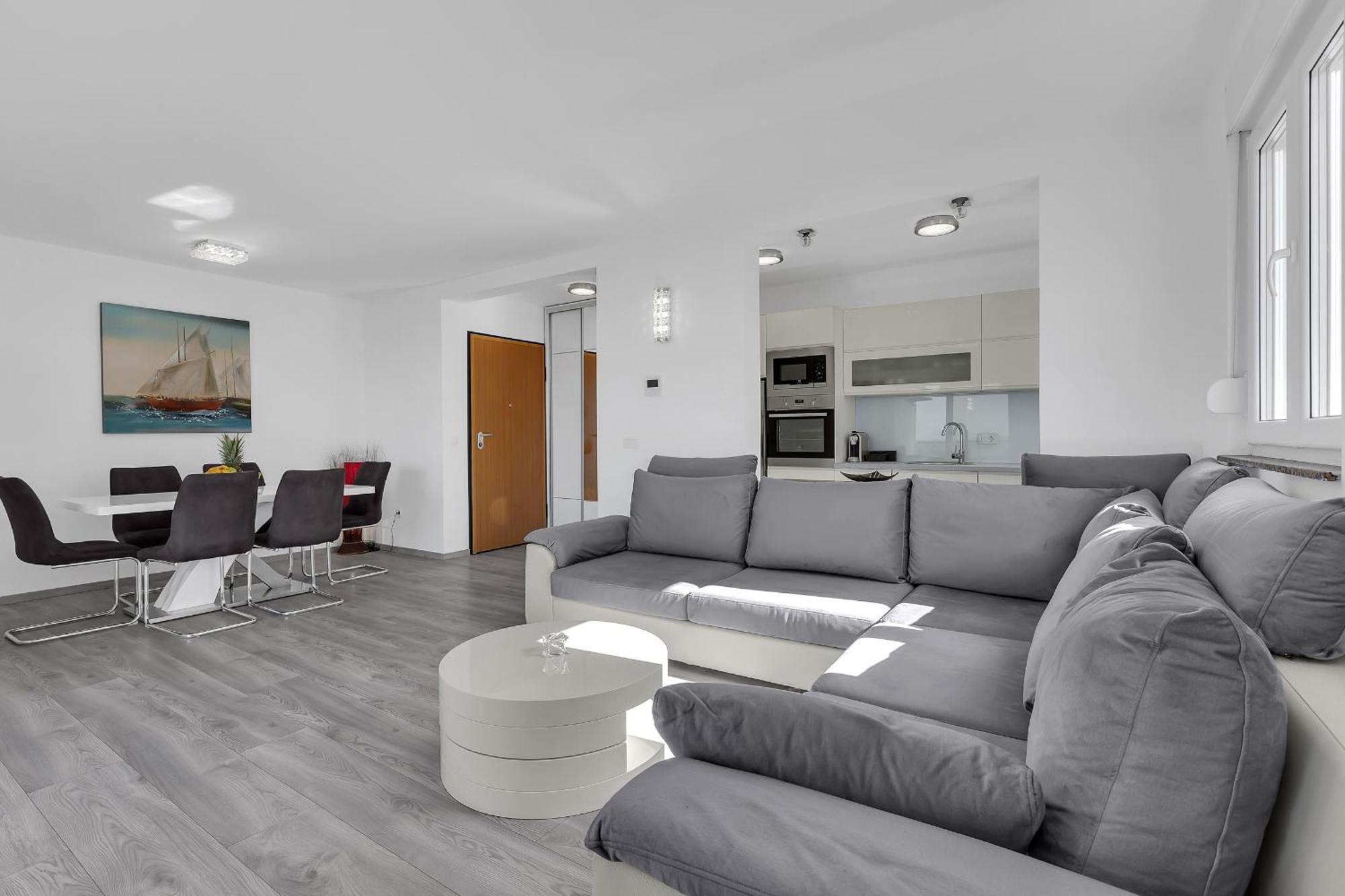 Sea View Apartments Dammi With Free Parking Макарска Экстерьер фото