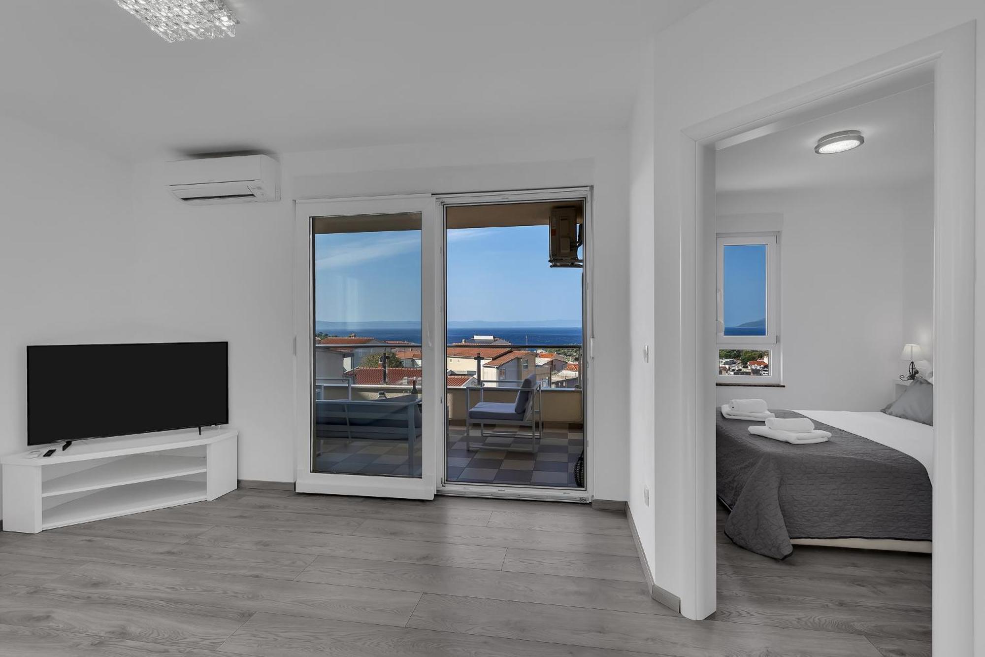 Sea View Apartments Dammi With Free Parking Макарска Экстерьер фото